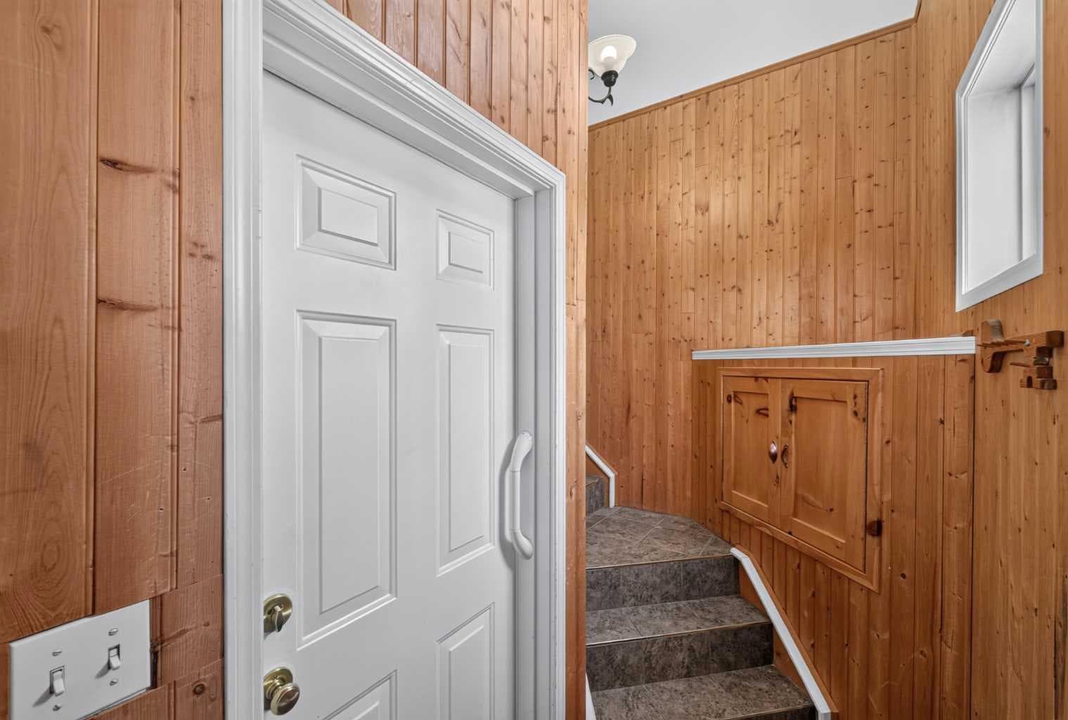 304, 39 Hidden Creek Place NW
