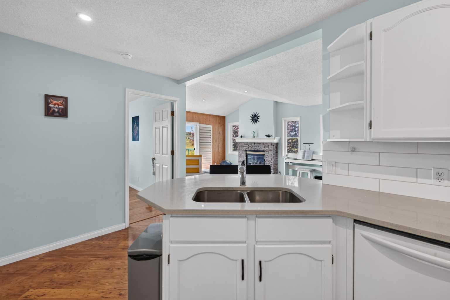 304, 39 Hidden Creek Place NW