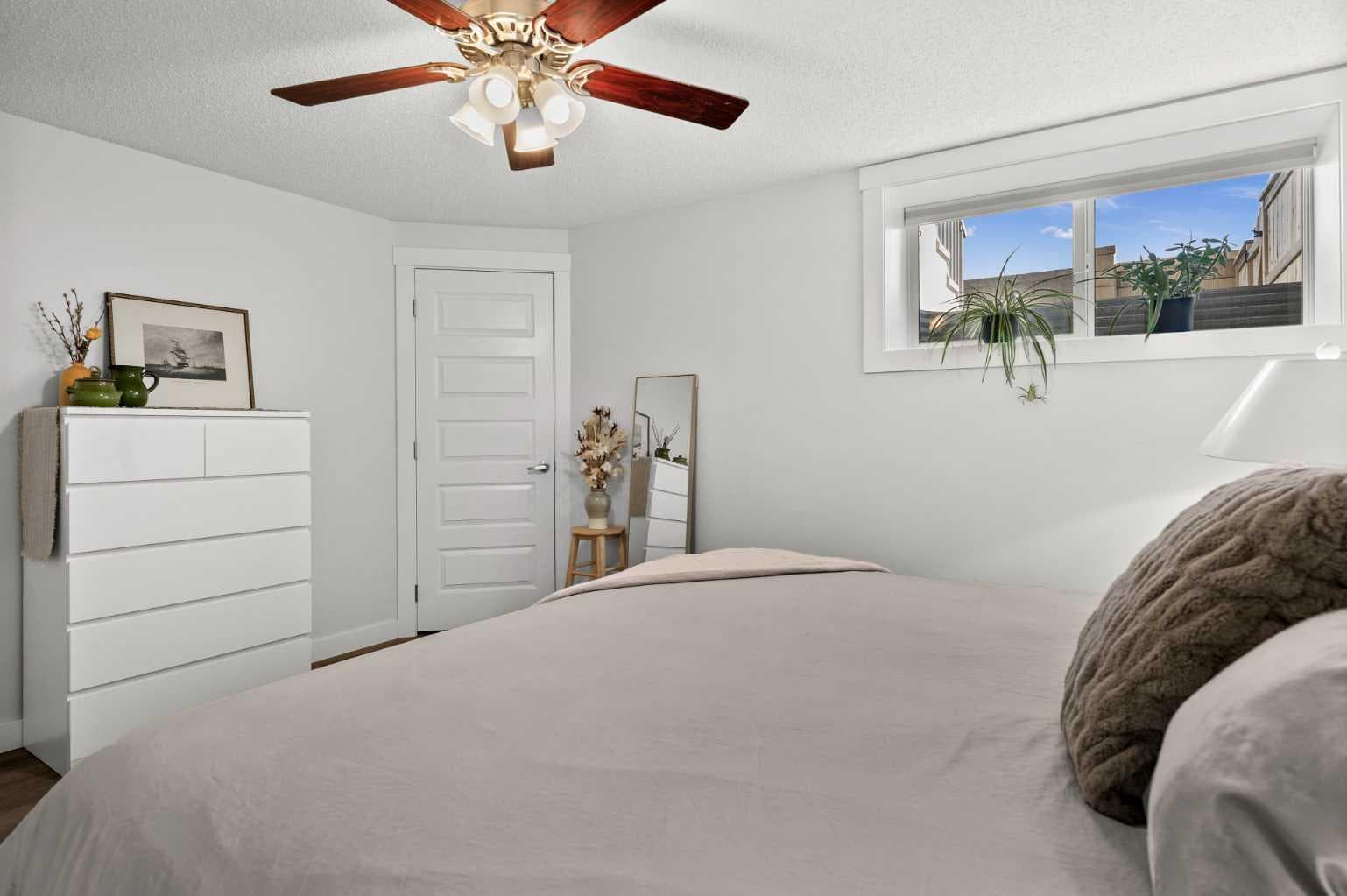 216 Mckenzie Towne Close SE
