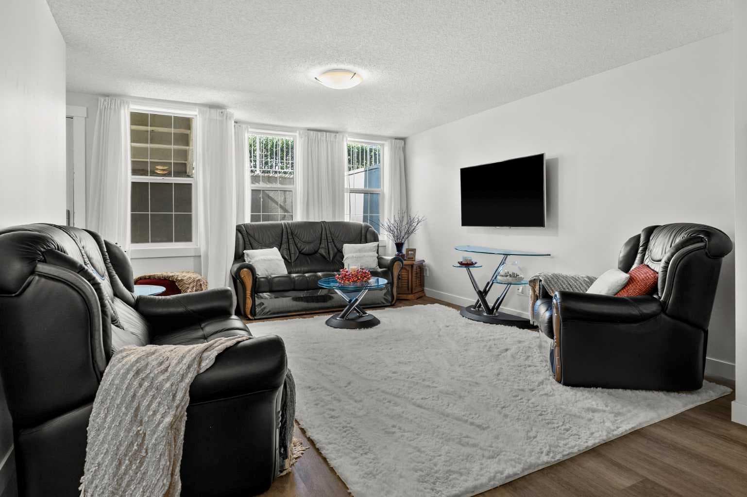 216 Mckenzie Towne Close SE