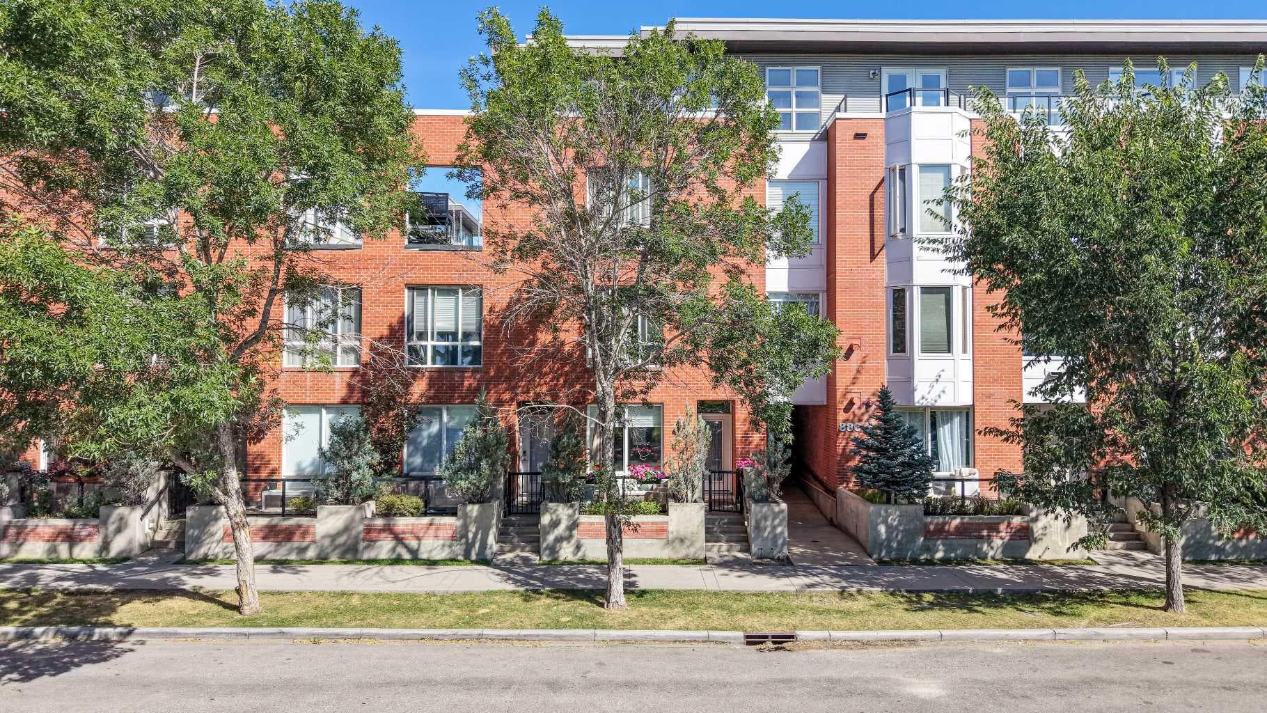113, 830 Centre Avenue NE