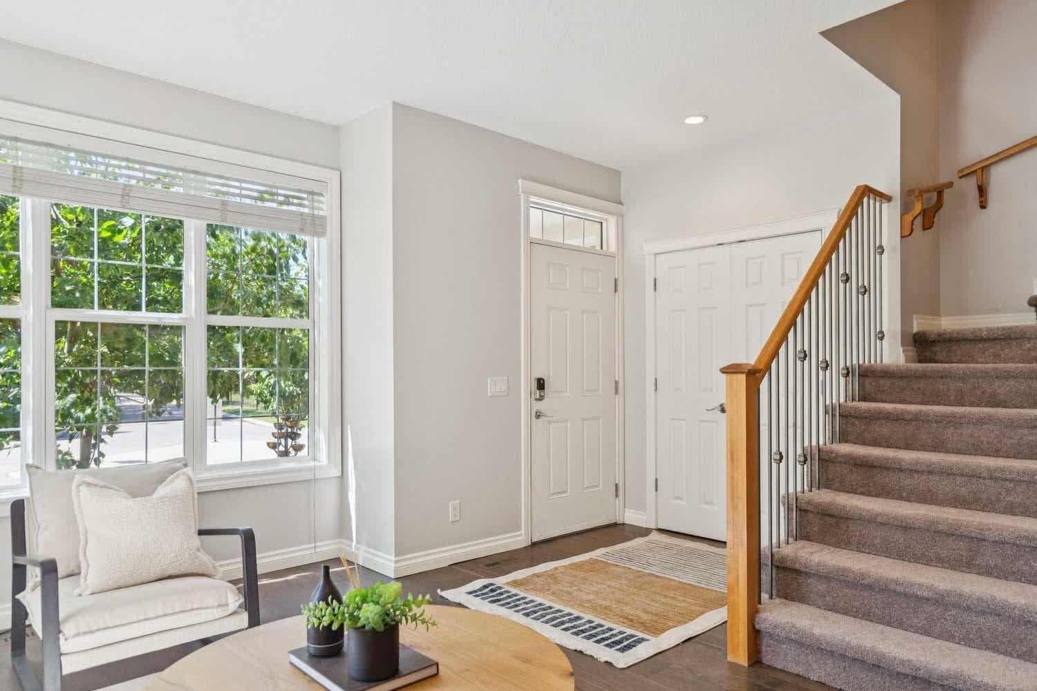 115 Couture Crescent SW