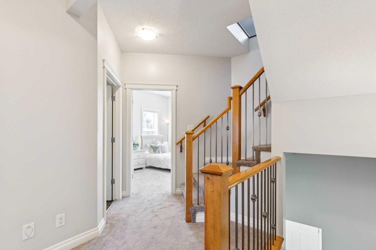 115 Couture Crescent SW