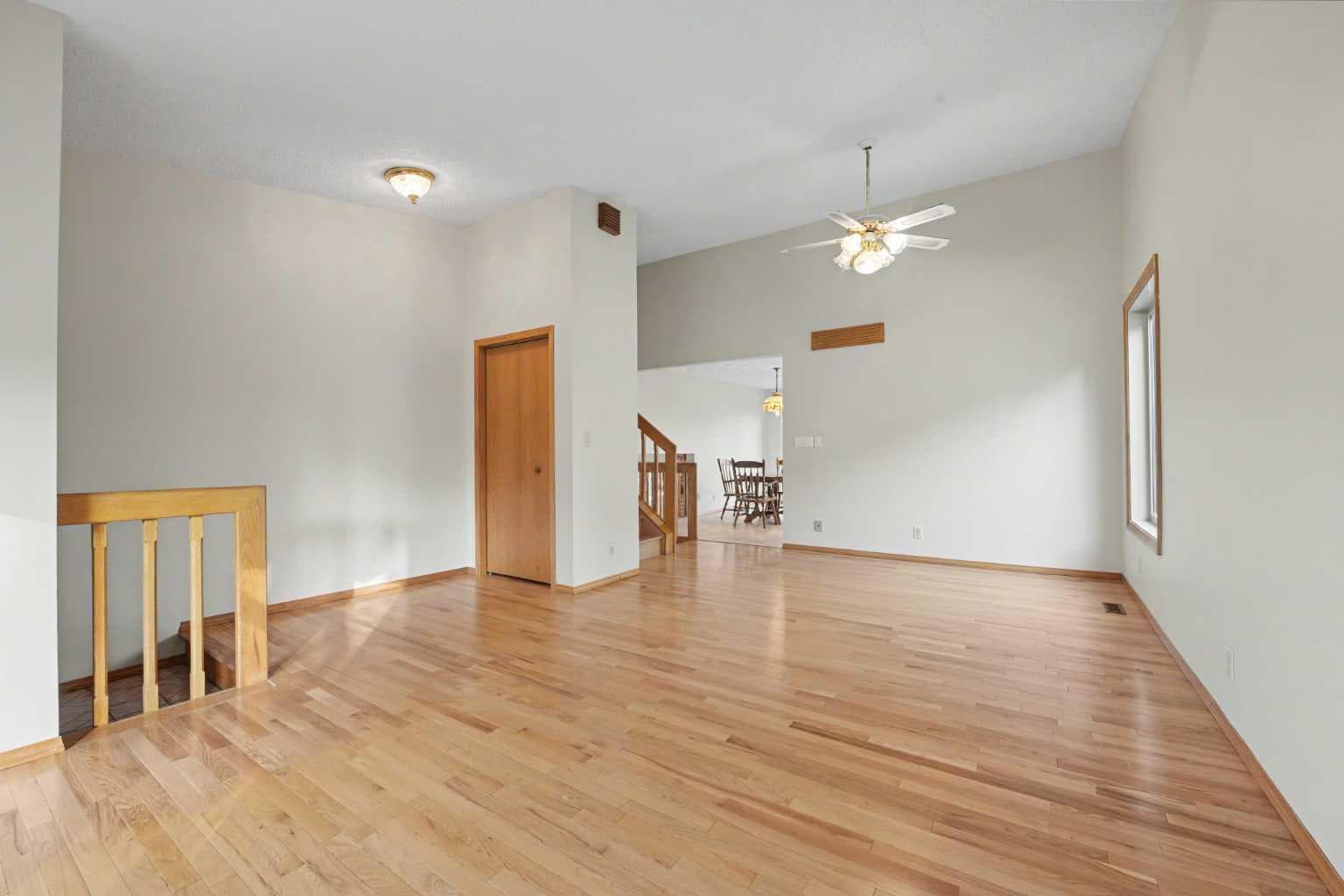 71 Coach Gate Way SW