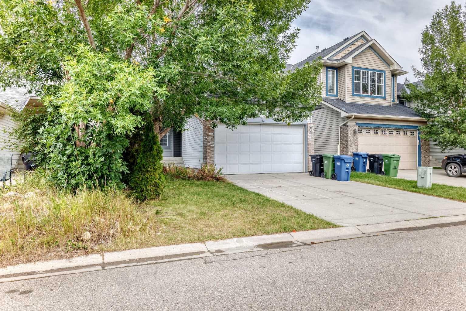 136 Bridlemeadows Common SW
