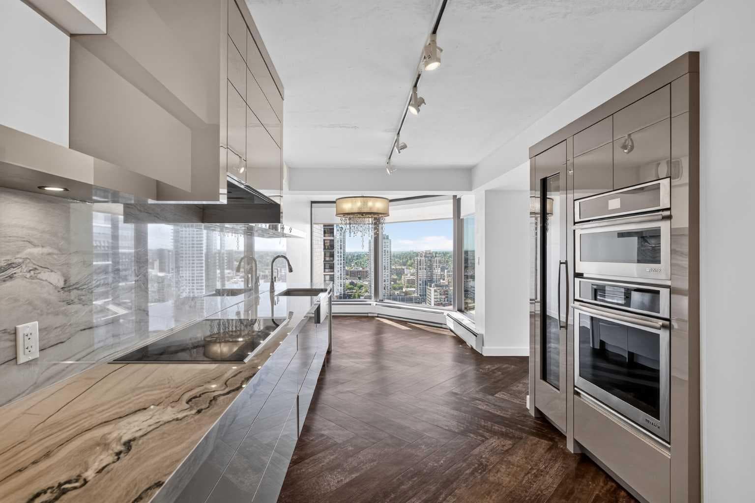 2403, 1100 8 Avenue SW