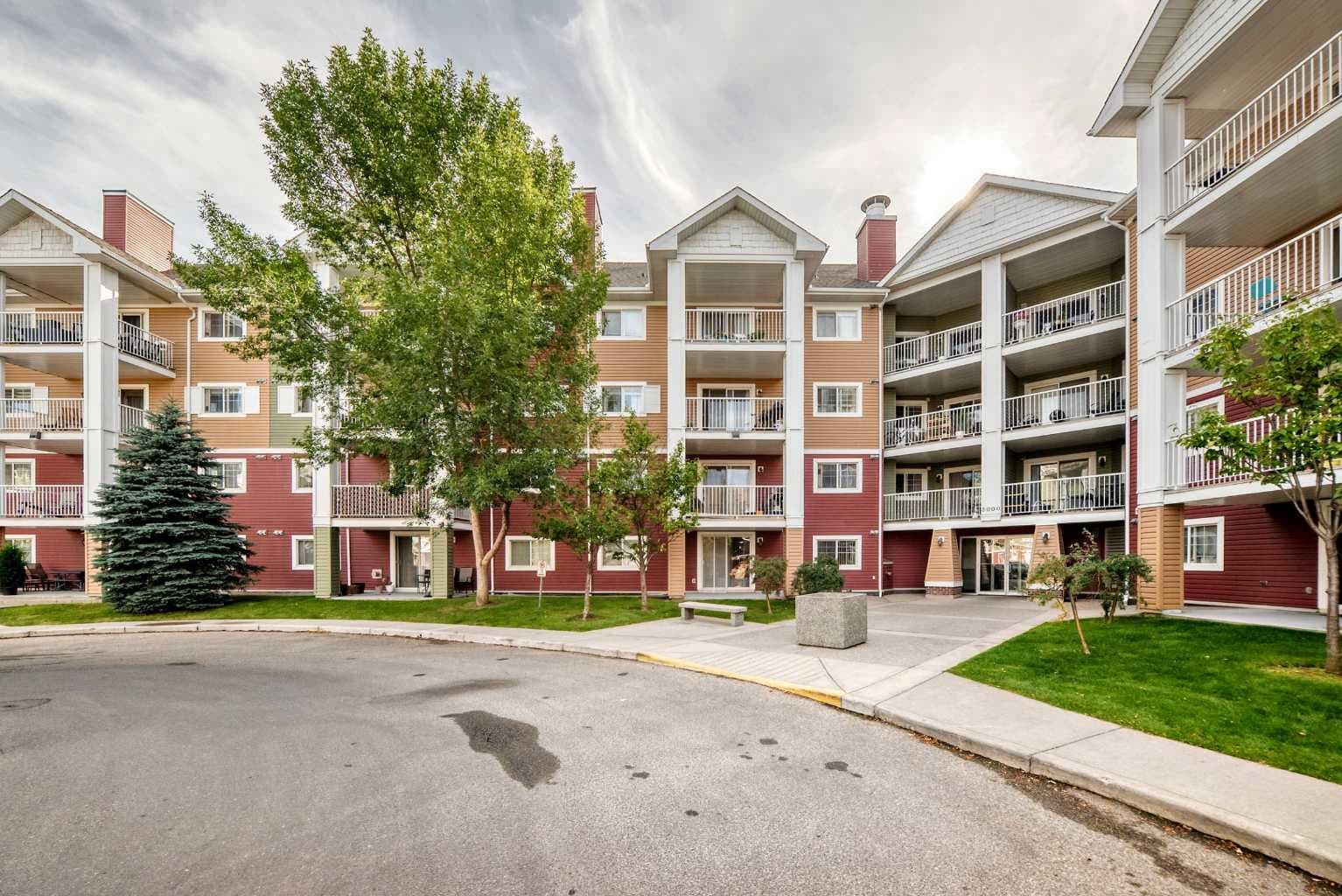 3116, 10 Prestwick Bay SE
