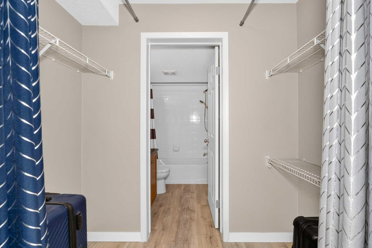 3116, 10 Prestwick Bay SE