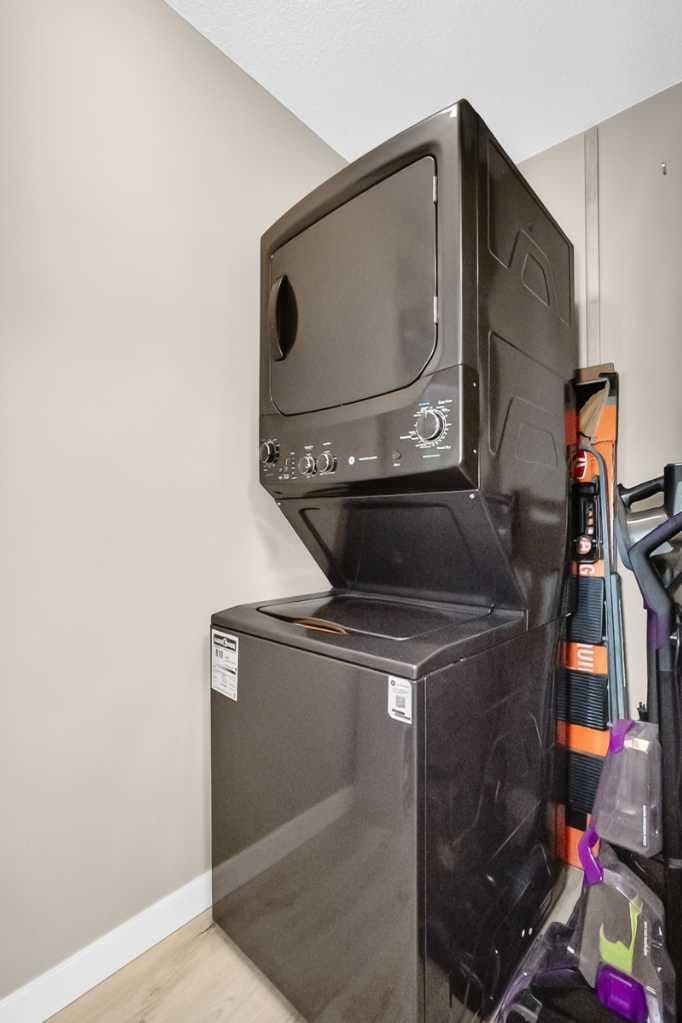 3116, 10 Prestwick Bay SE
