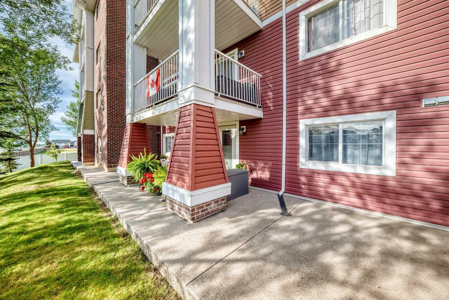3116, 10 Prestwick Bay SE