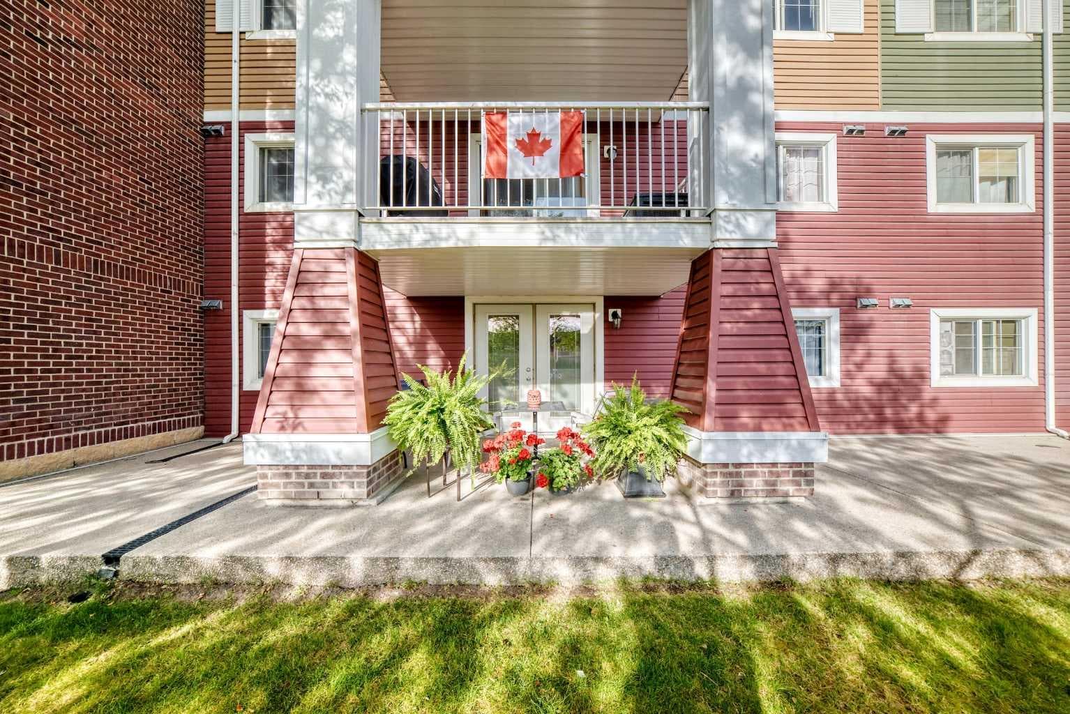 3116, 10 Prestwick Bay SE