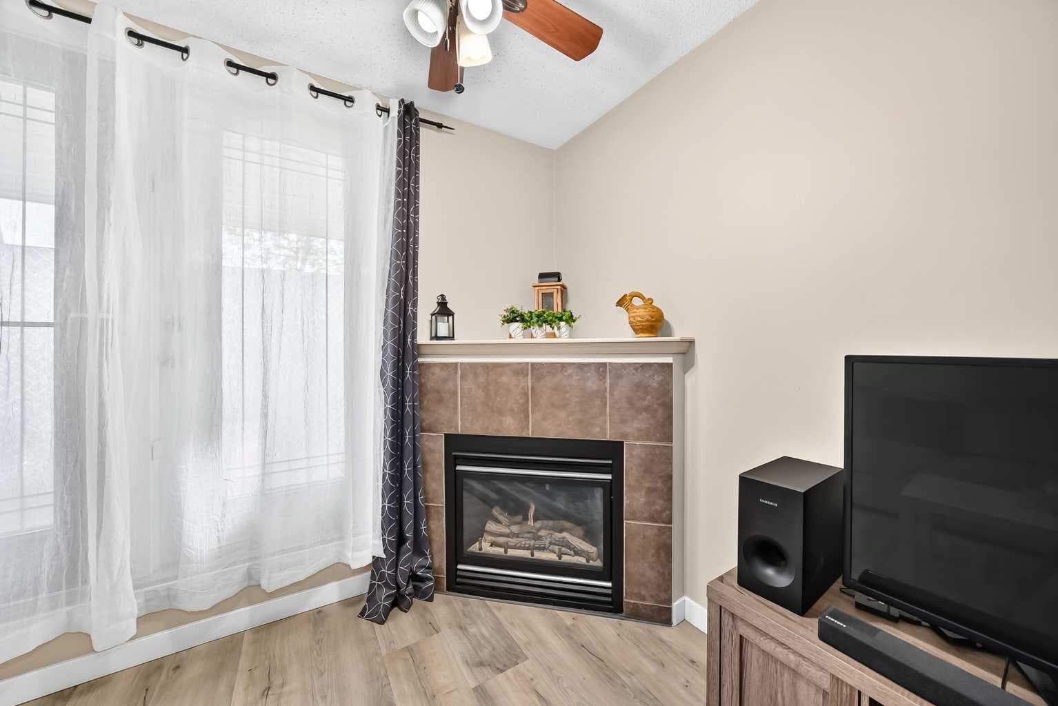 3116, 10 Prestwick Bay SE