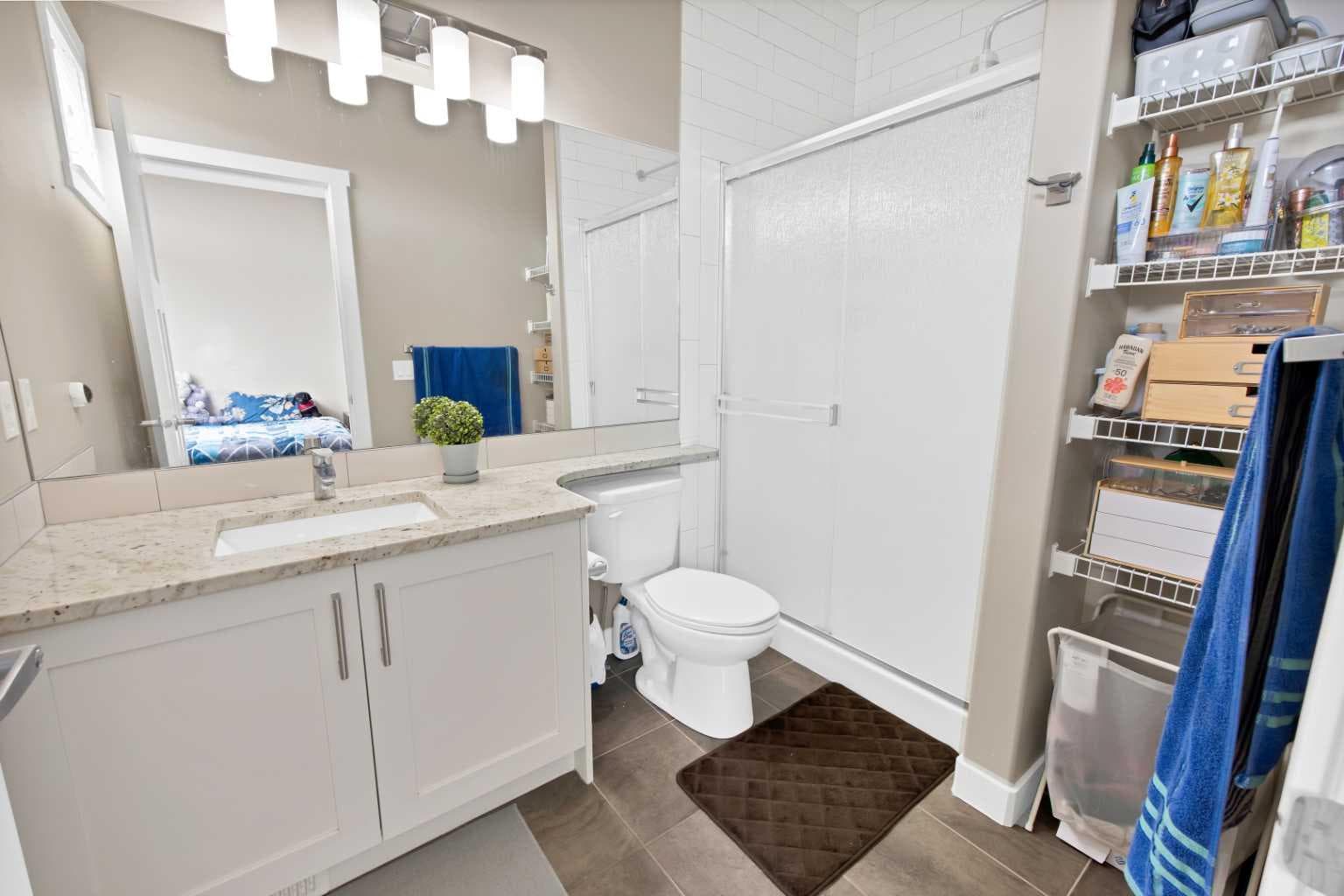 563 EVANSTON Manor NW
