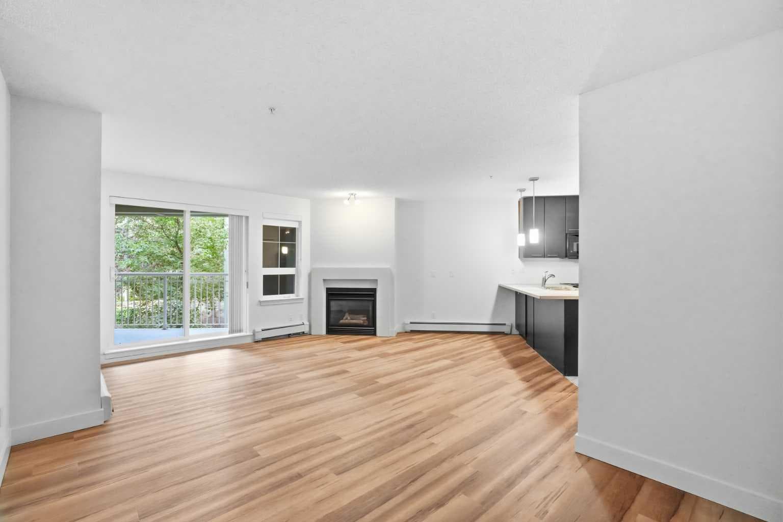 235, 35 Richard Court SW
