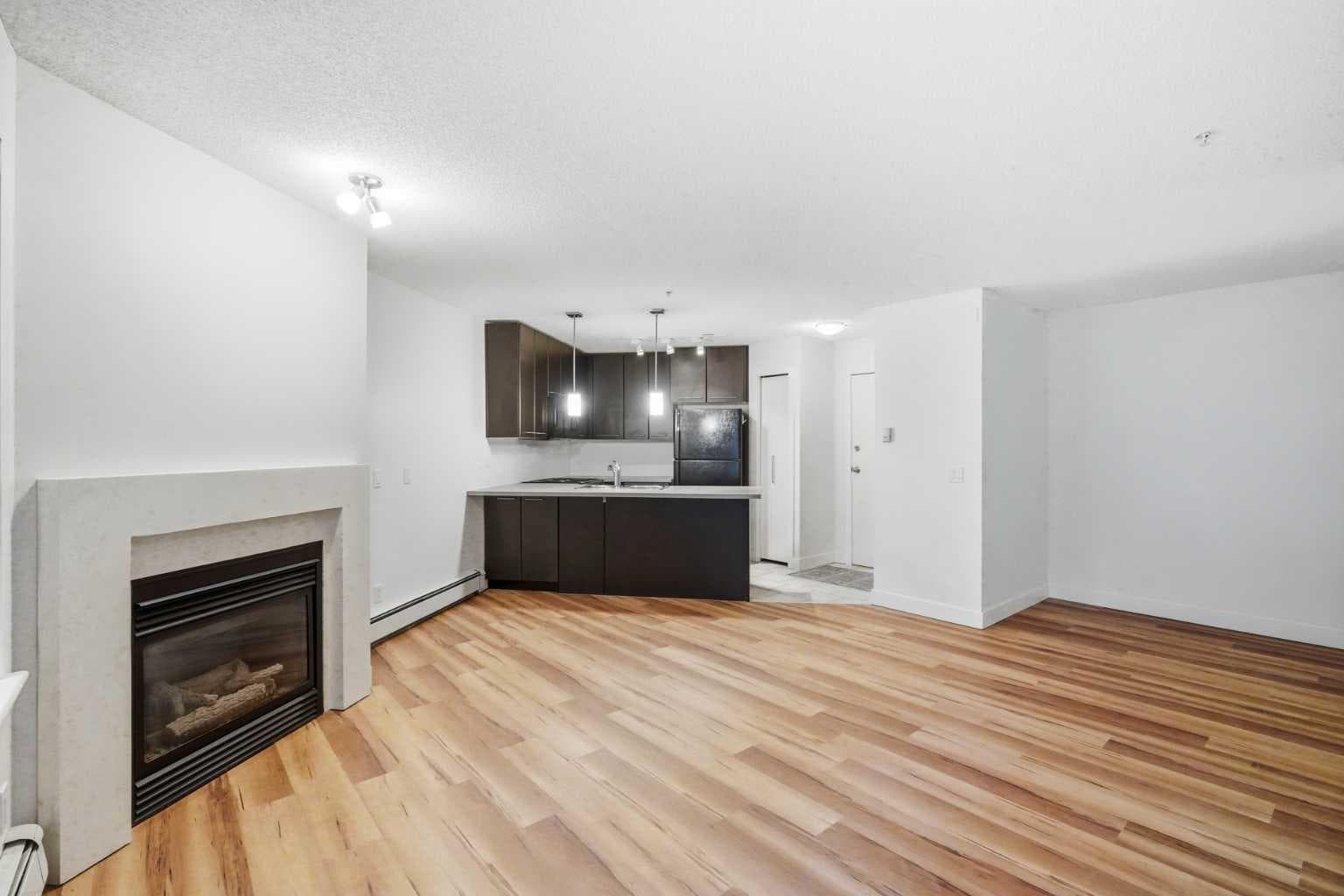 235, 35 Richard Court SW
