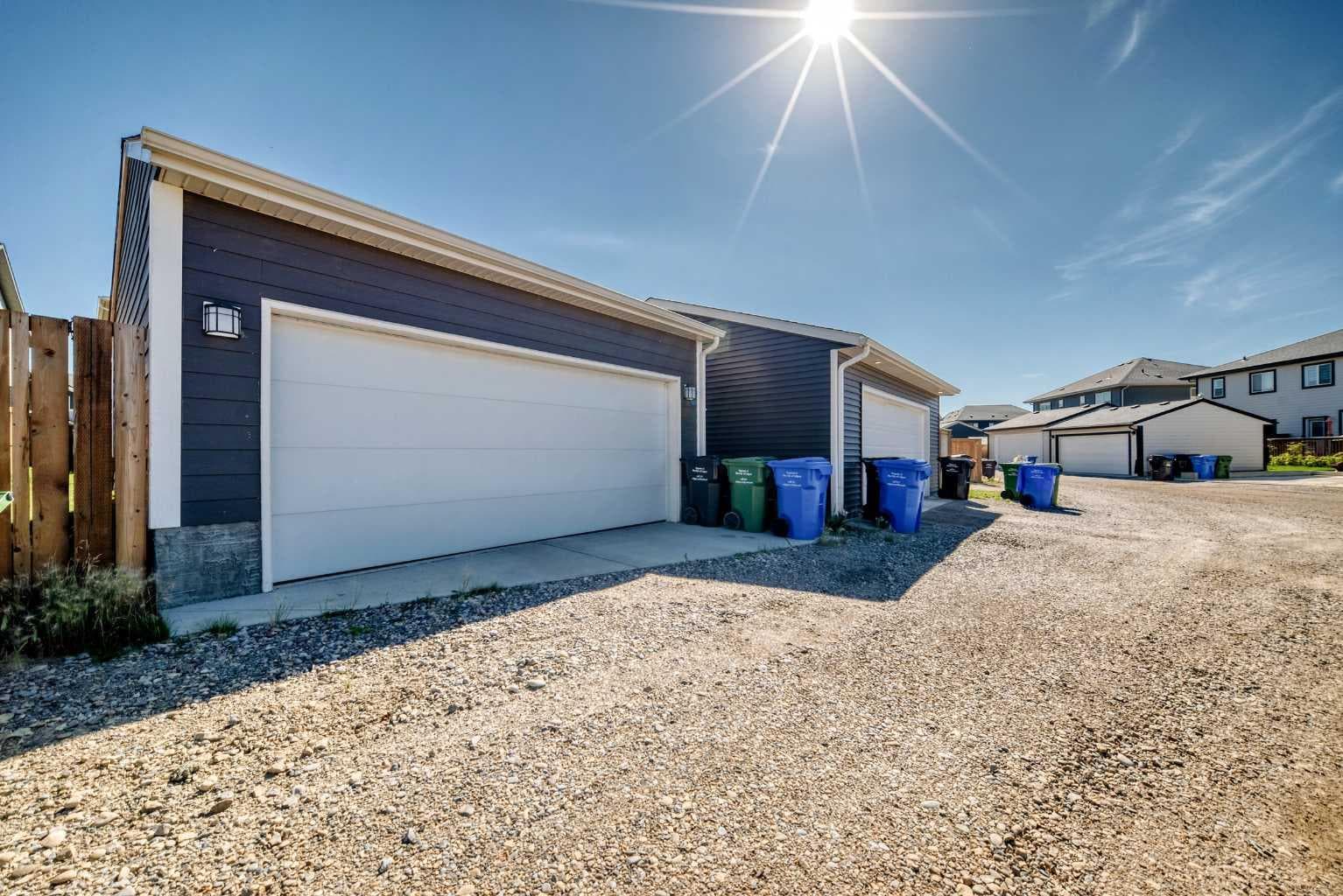 76 Magnolia Grove SE