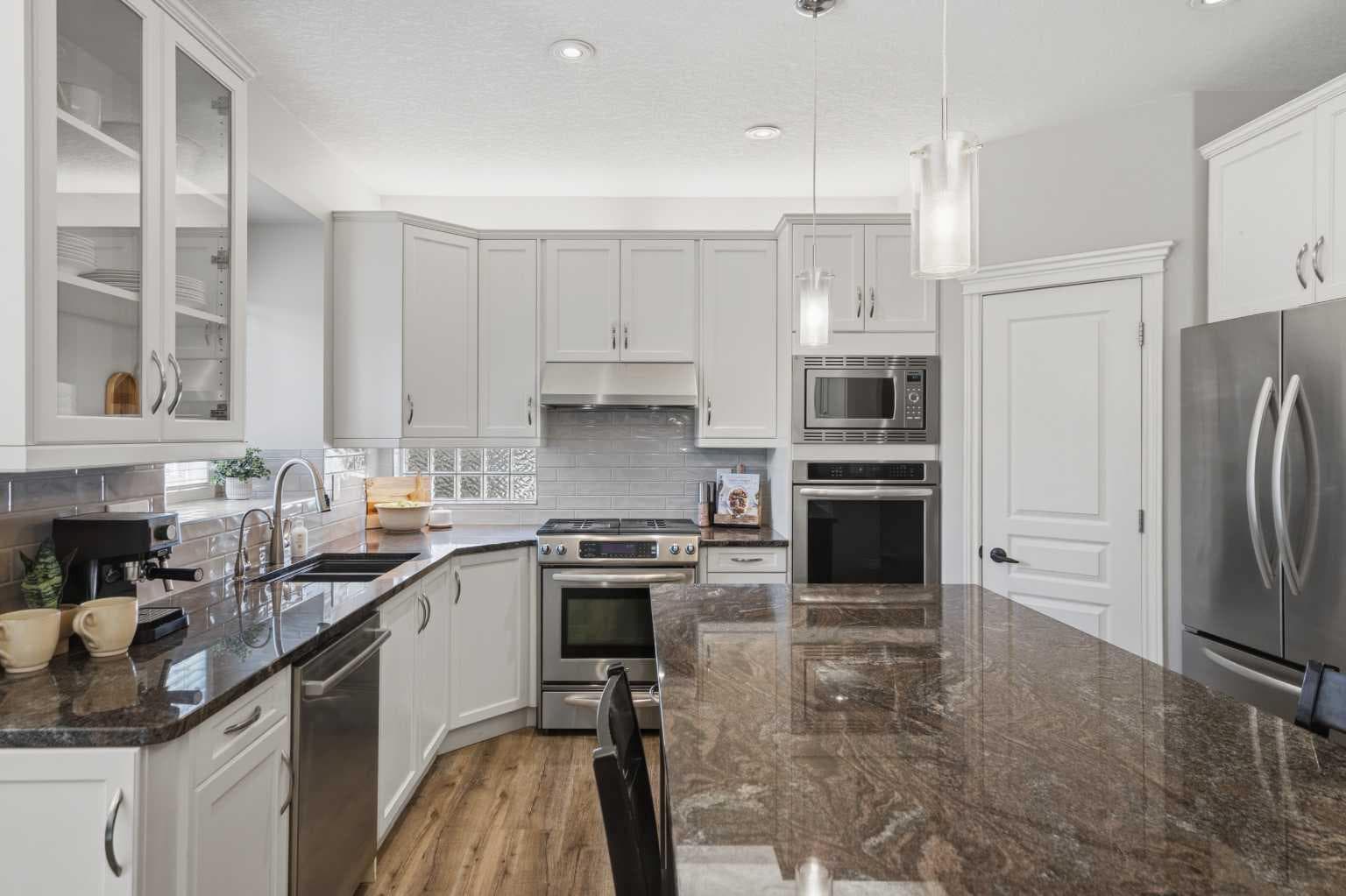 5 Sunset Way SE