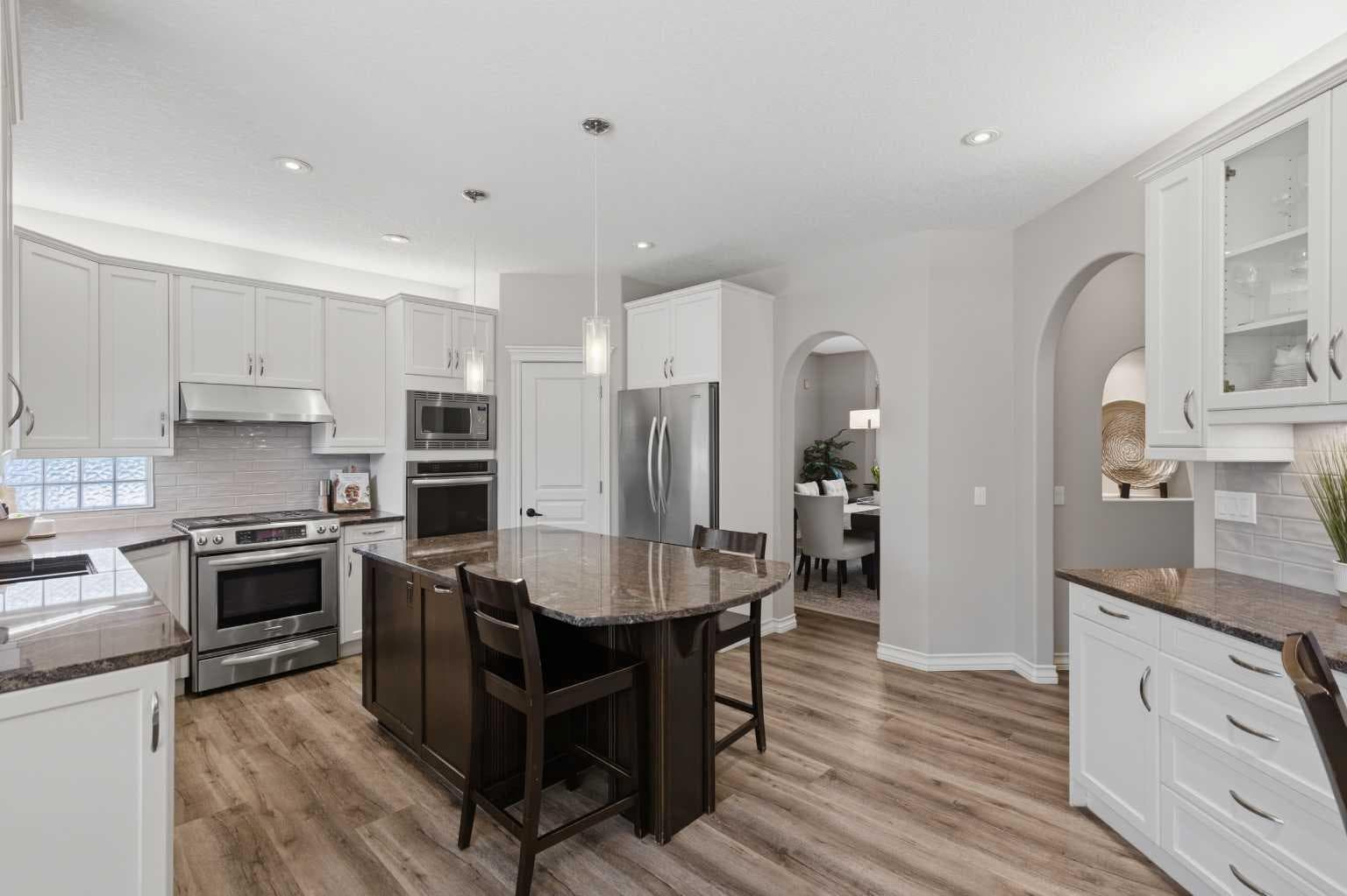 5 Sunset Way SE