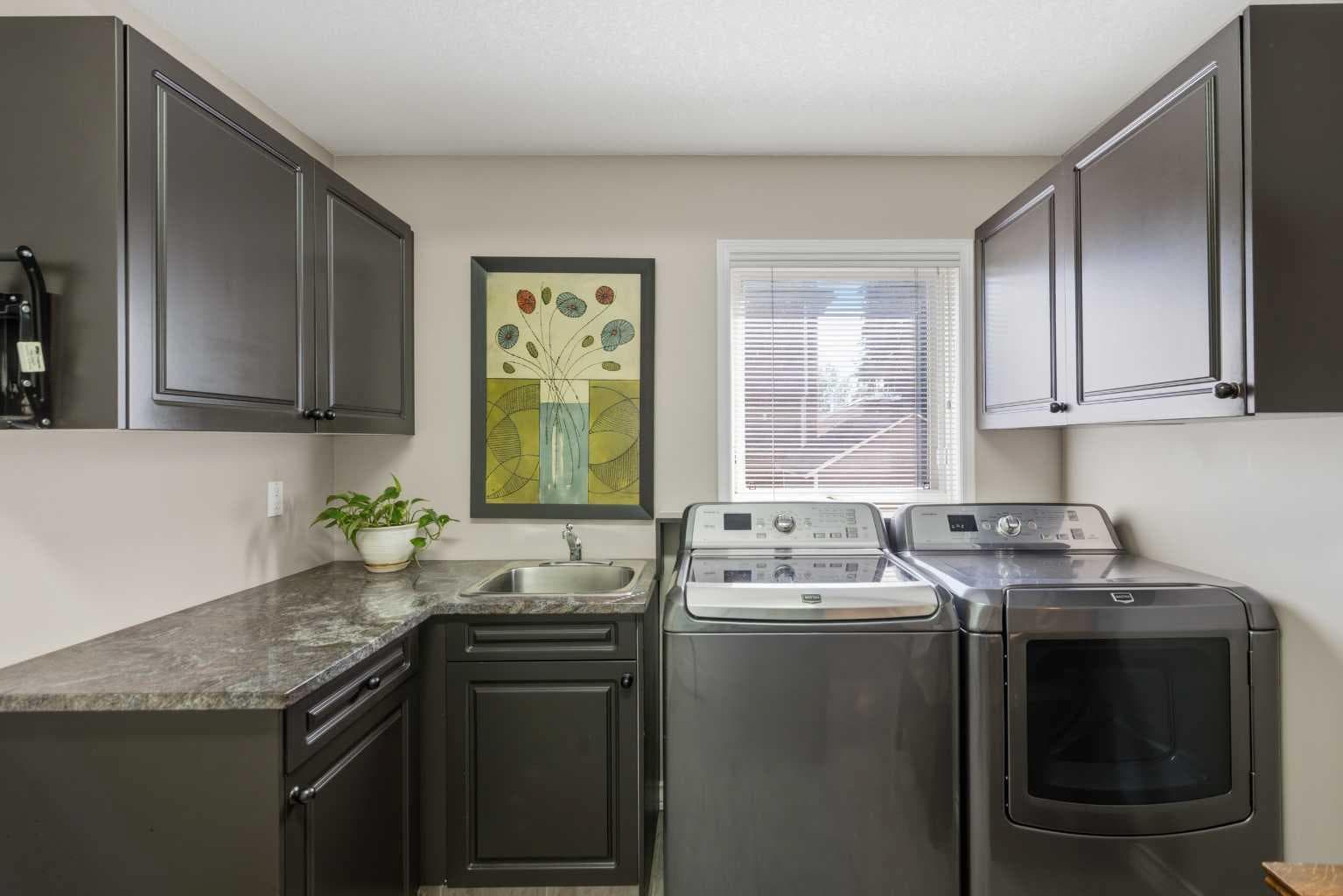 5 Sunset Way SE