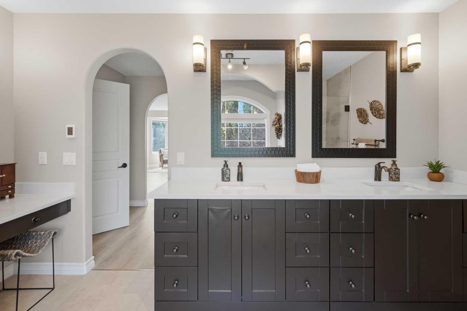 5 Sunset Way SE