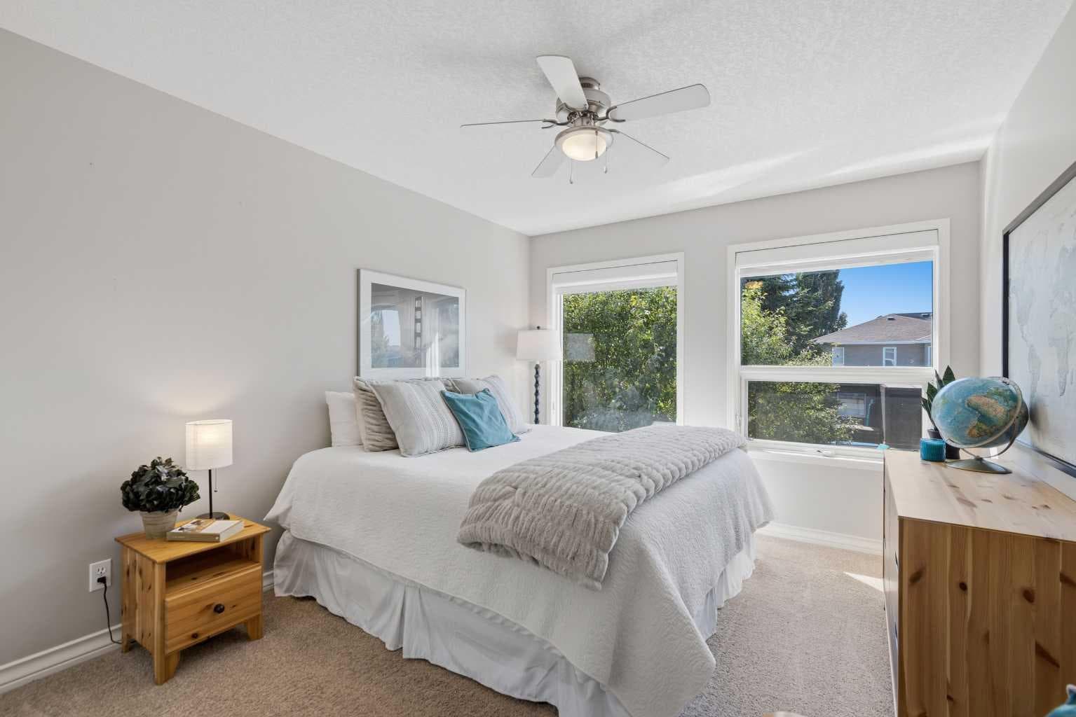 5 Sunset Way SE