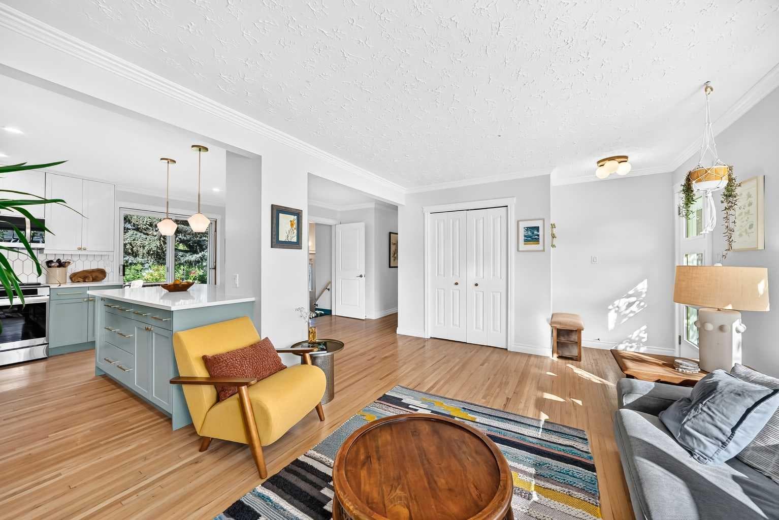 1916 Green Ridge Road SW