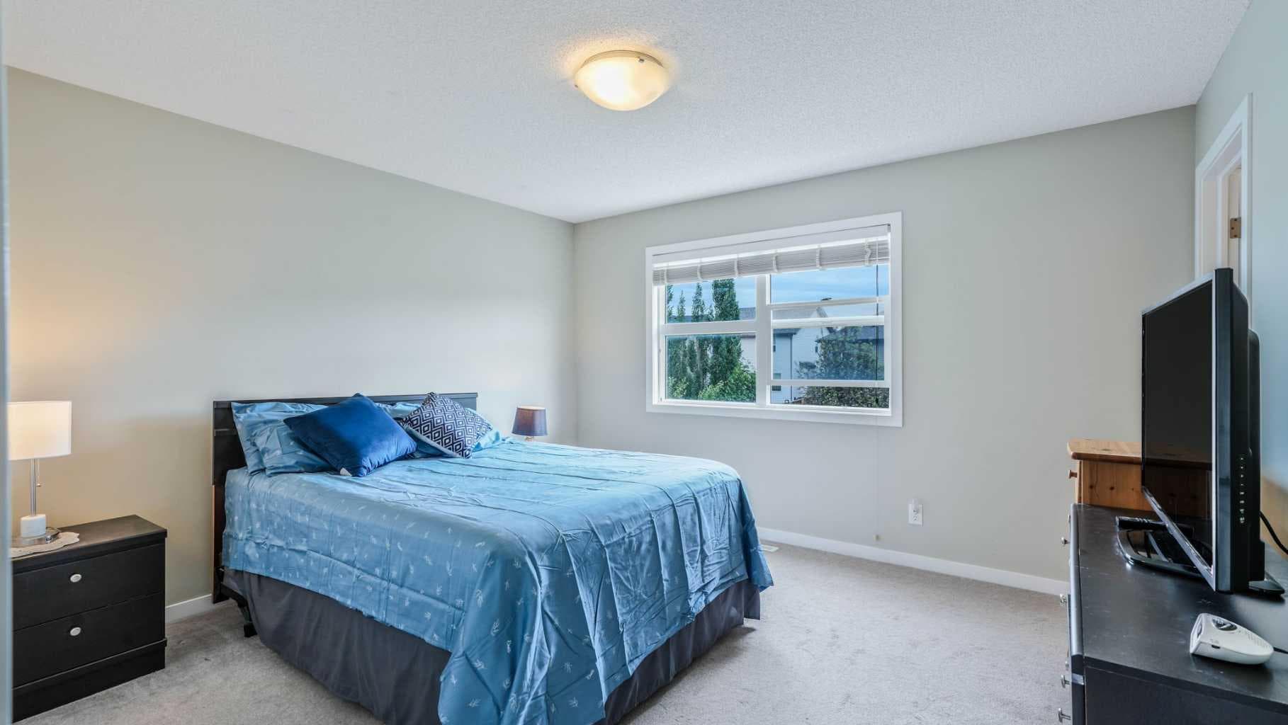 334 Chaparral Valley Drive SE