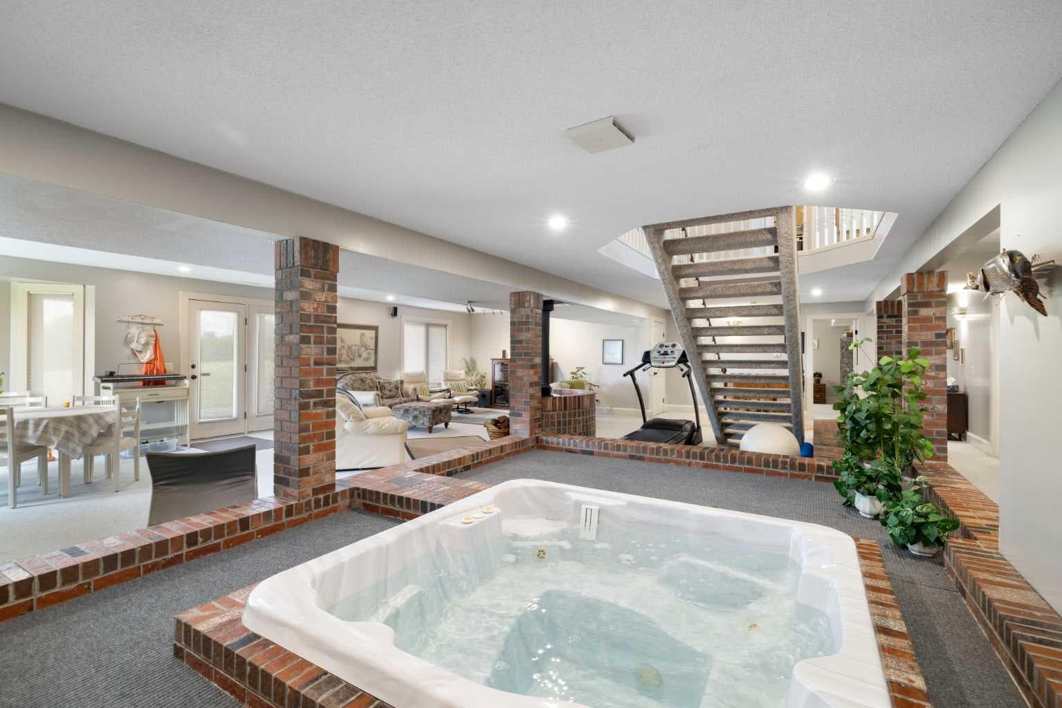 244114 Range Road 32  