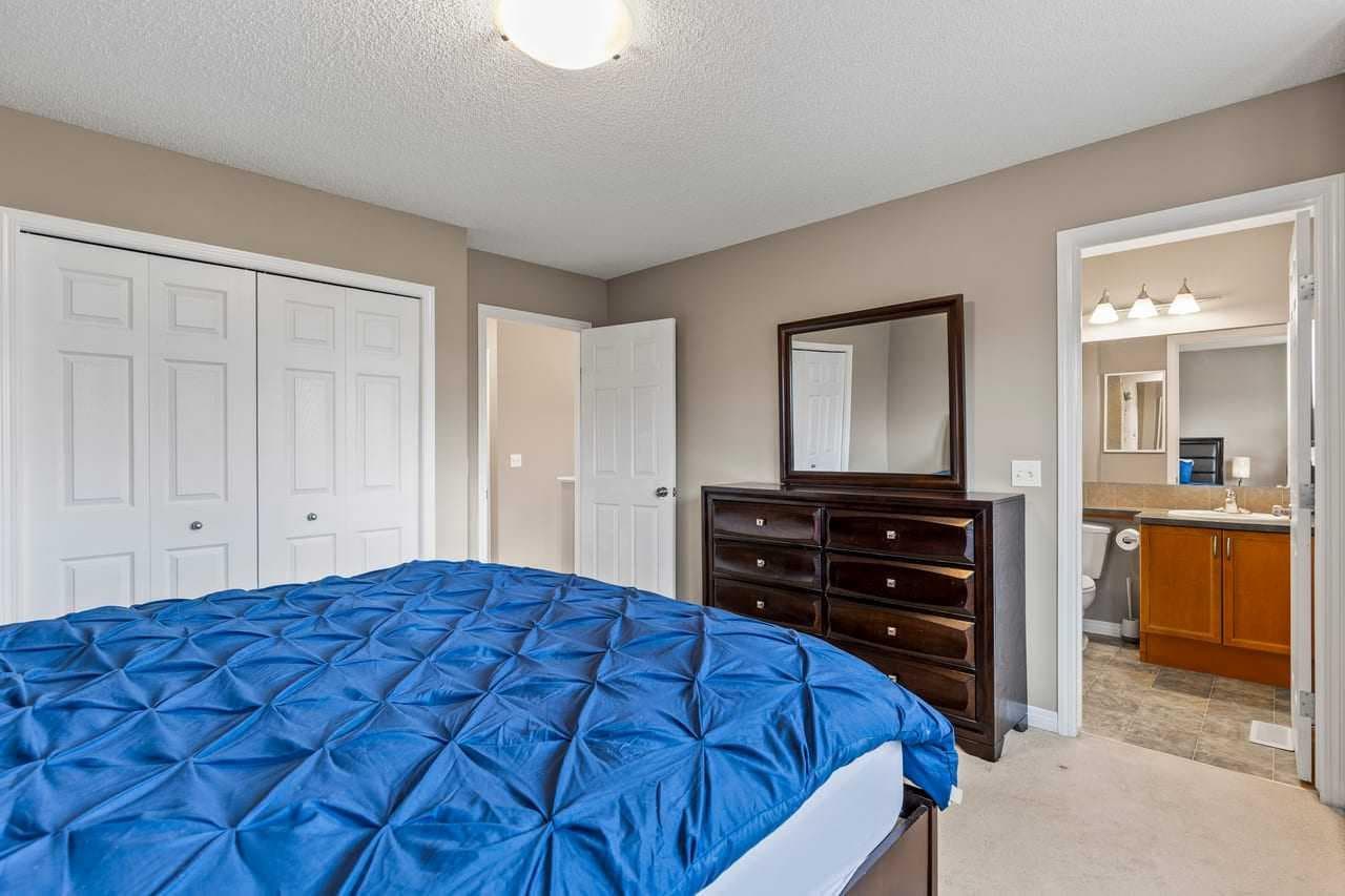 42 Everglen Manor SW