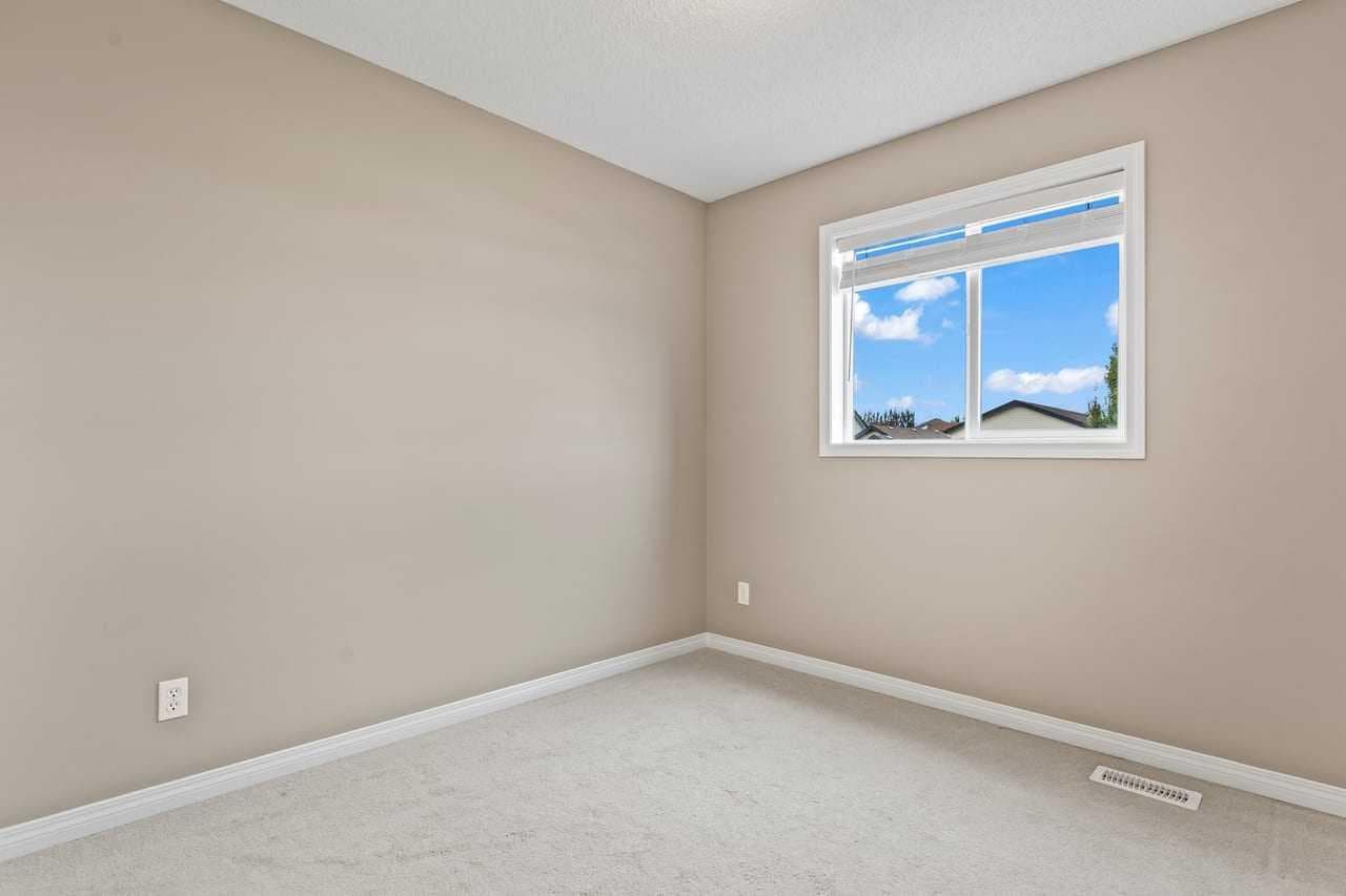 42 Everglen Manor SW