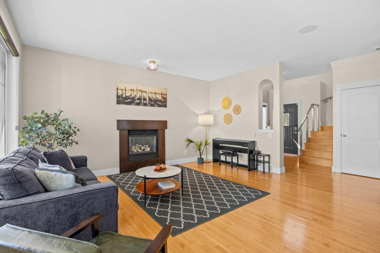 122 Springborough Point SW