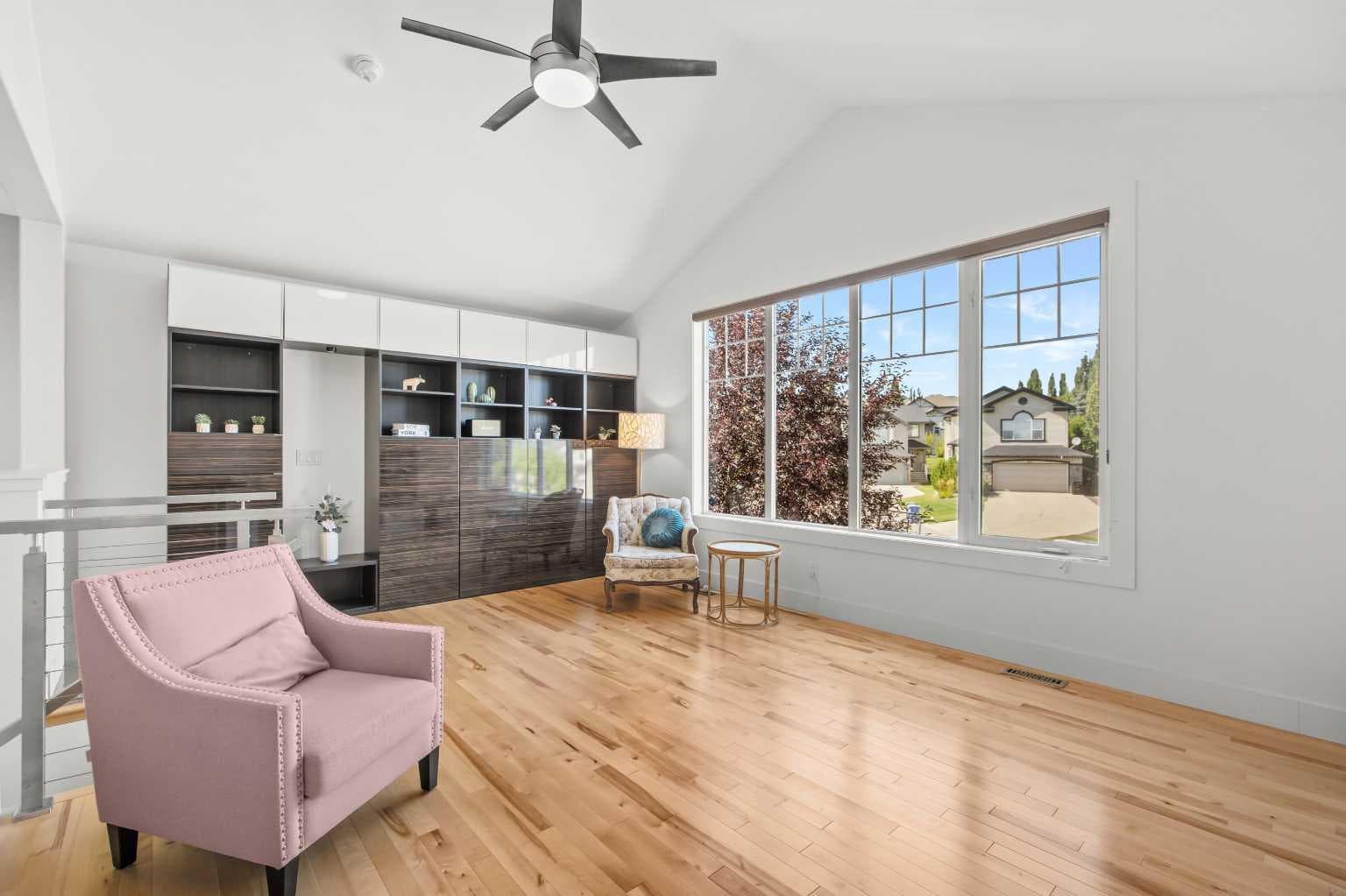 122 Springborough Point SW