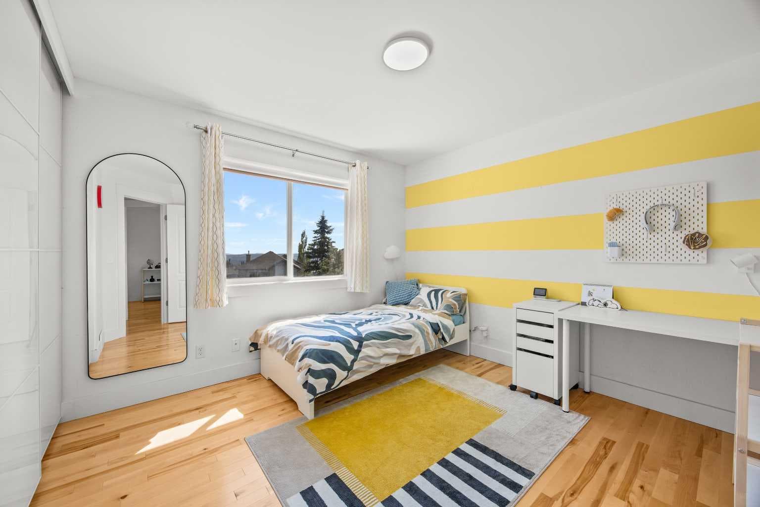 122 Springborough Point SW