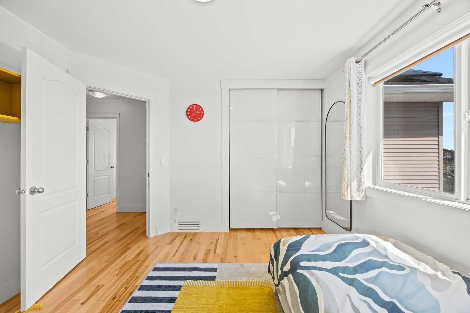122 Springborough Point SW