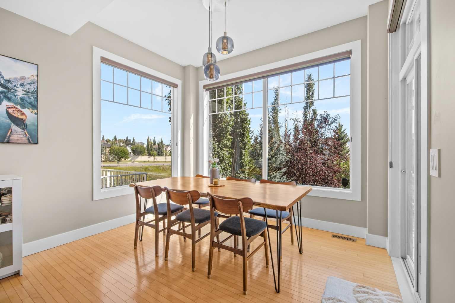 122 Springborough Point SW