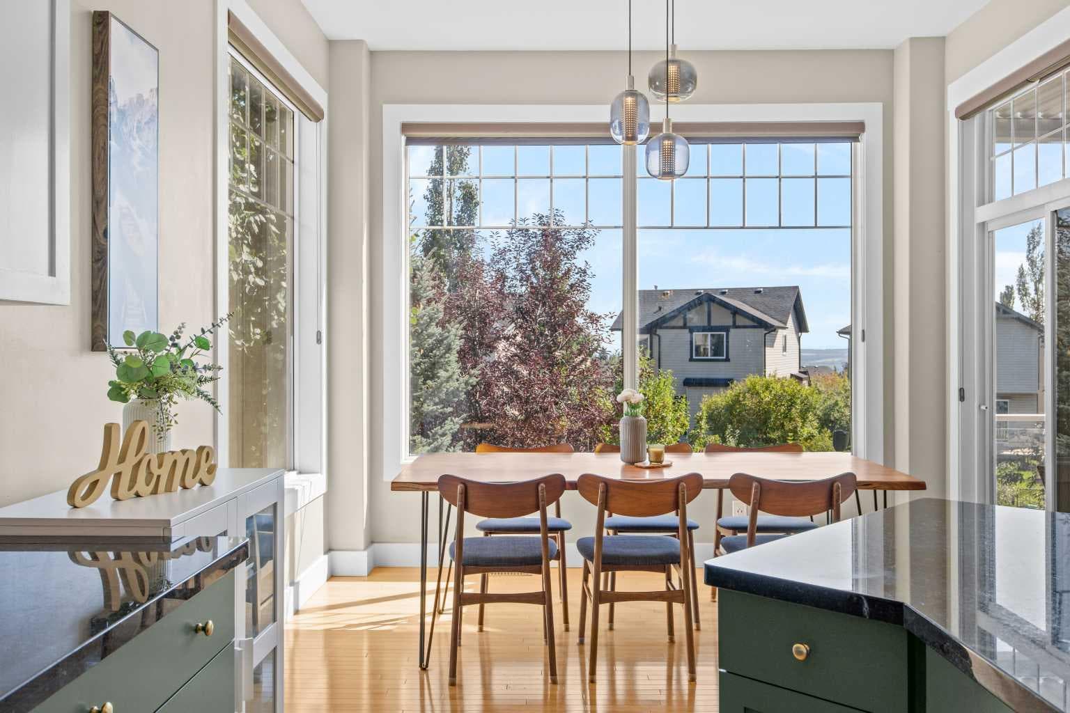 122 Springborough Point SW