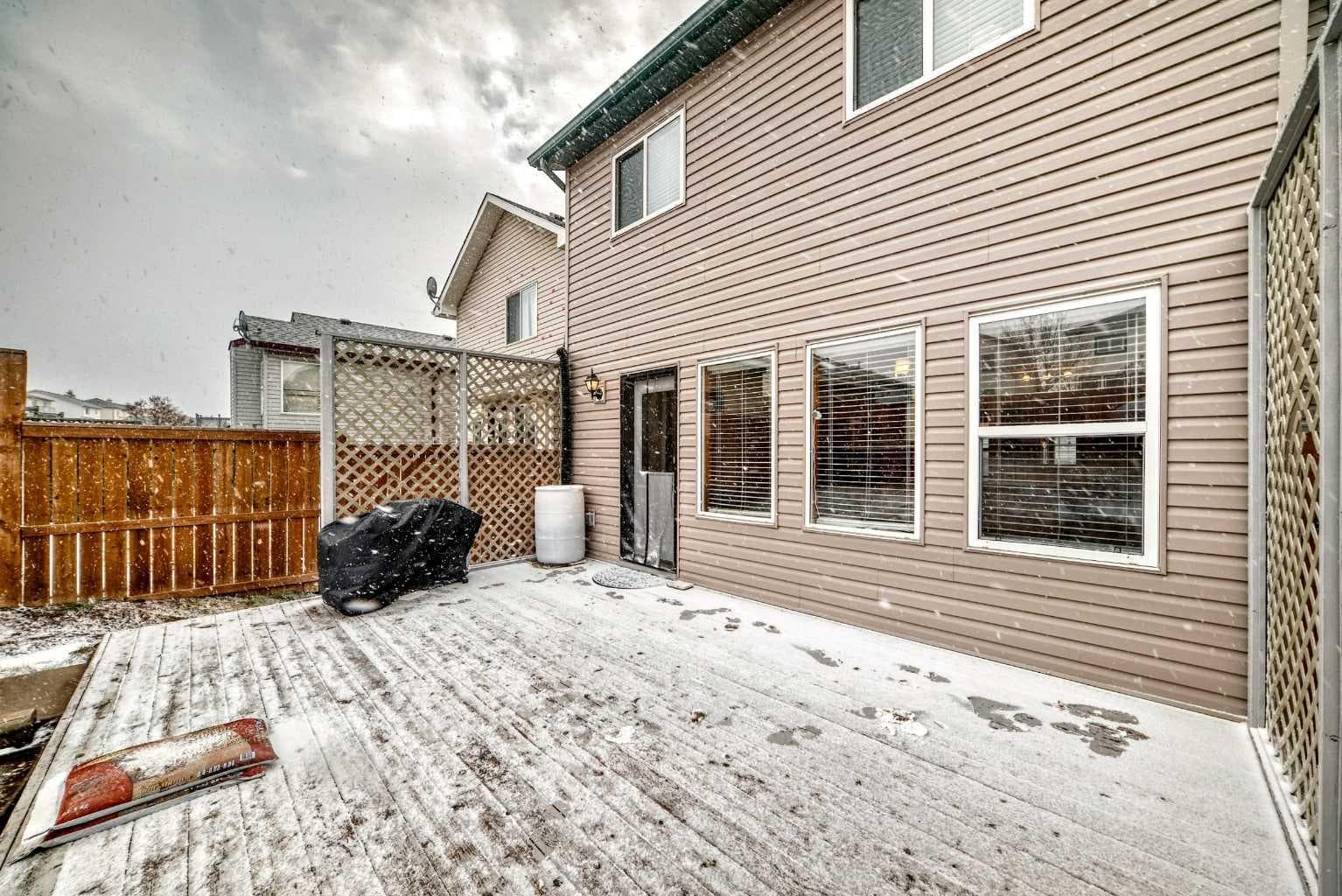 31 Coventry Road NE