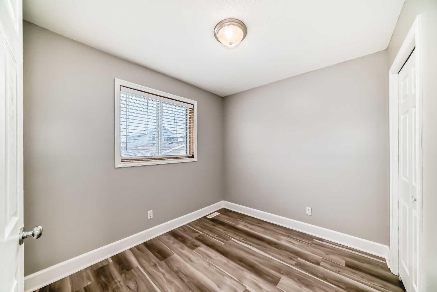 31 Coventry Road NE