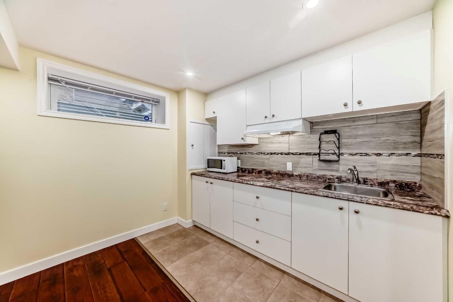 31 Coventry Road NE