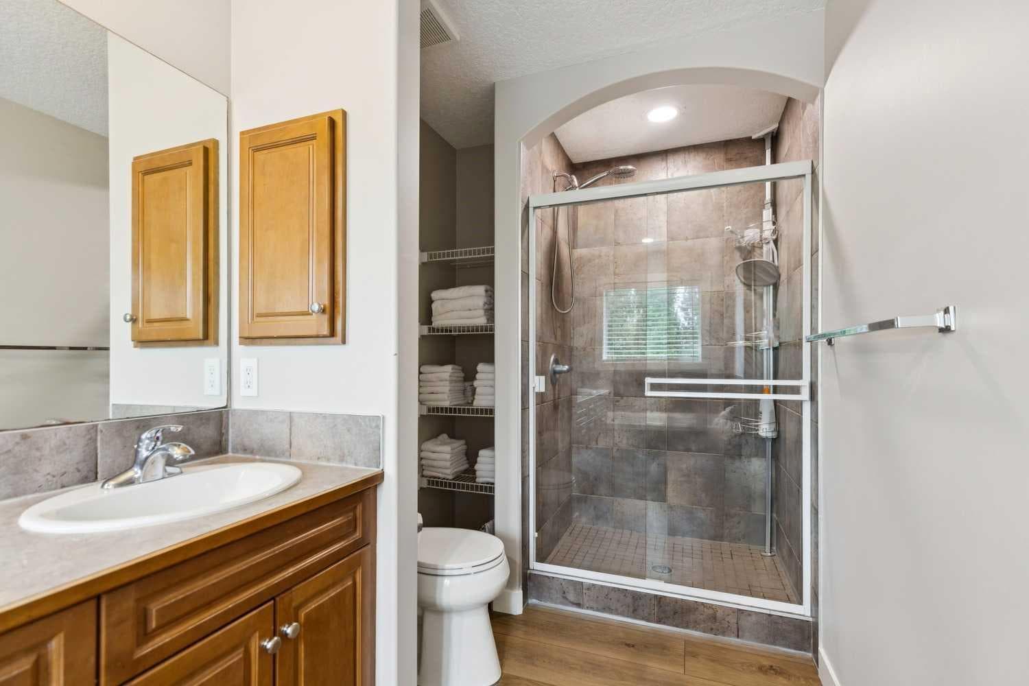 3 Tuscany Glen Green NW