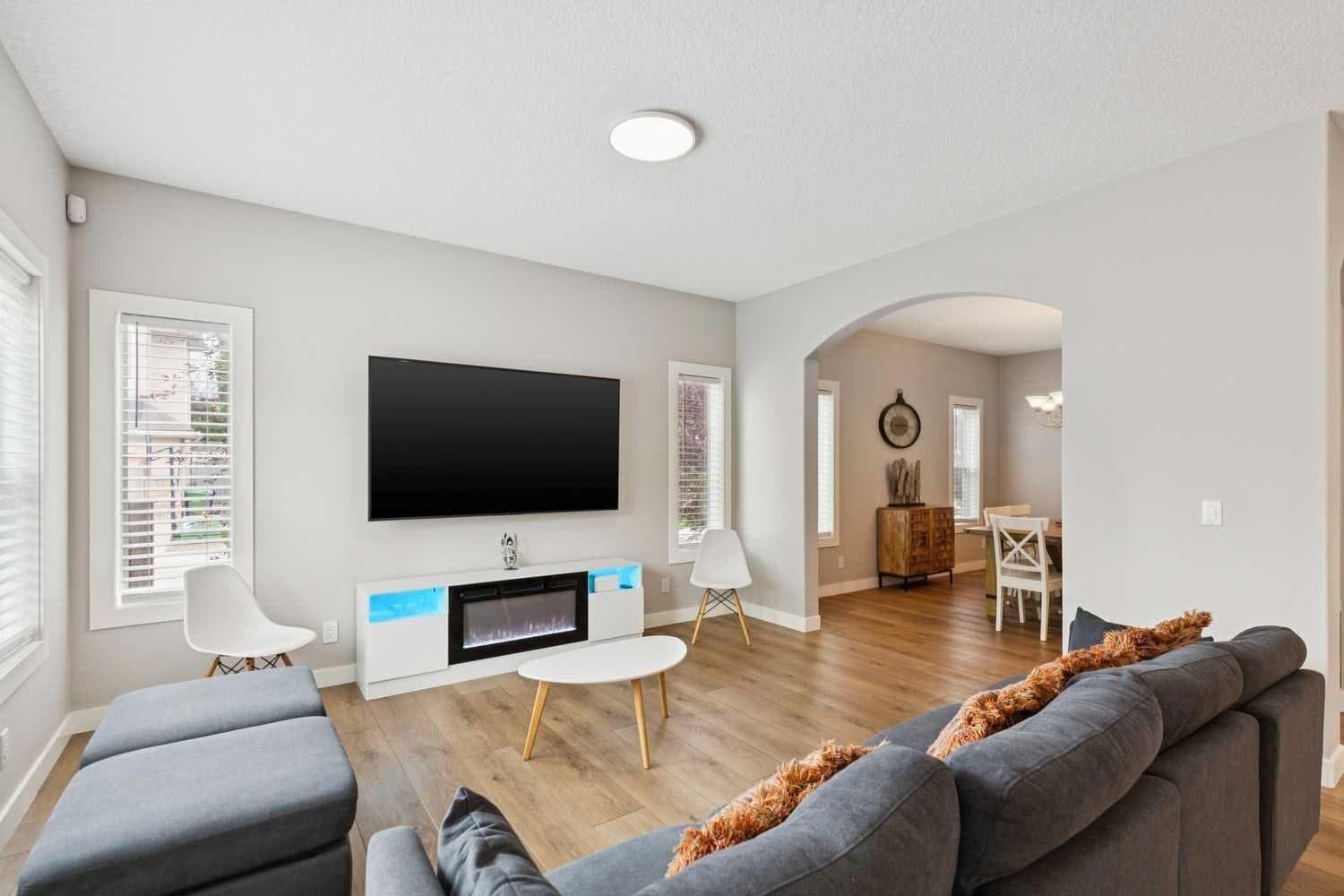 3 Tuscany Glen Green NW