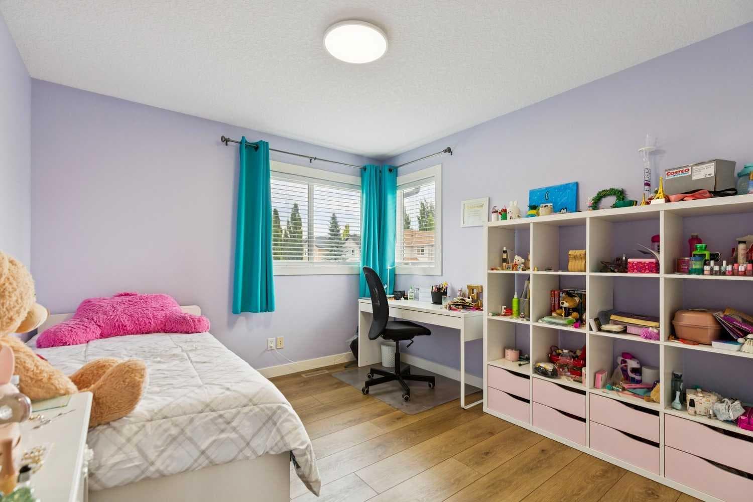 3 Tuscany Glen Green NW
