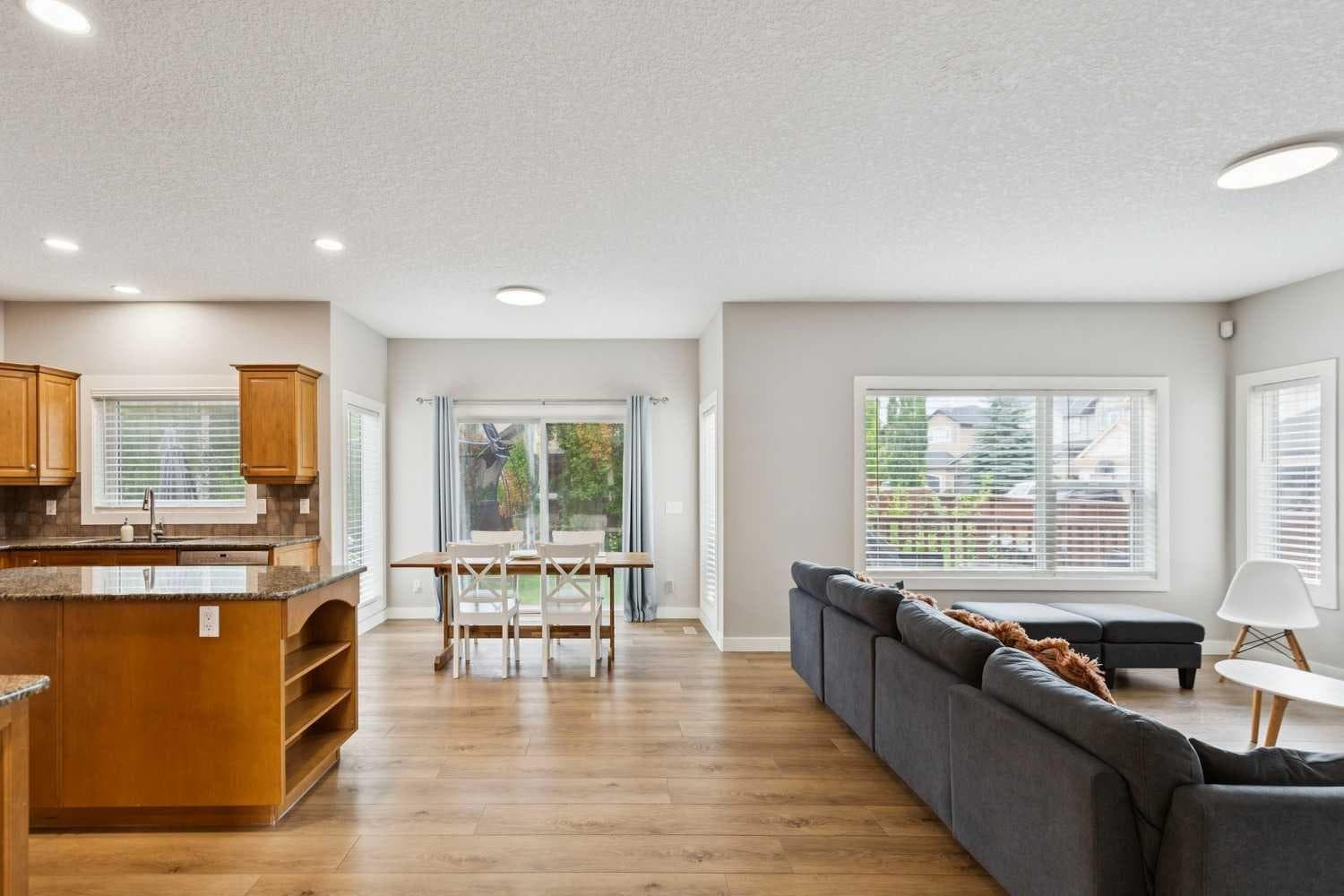 3 Tuscany Glen Green NW