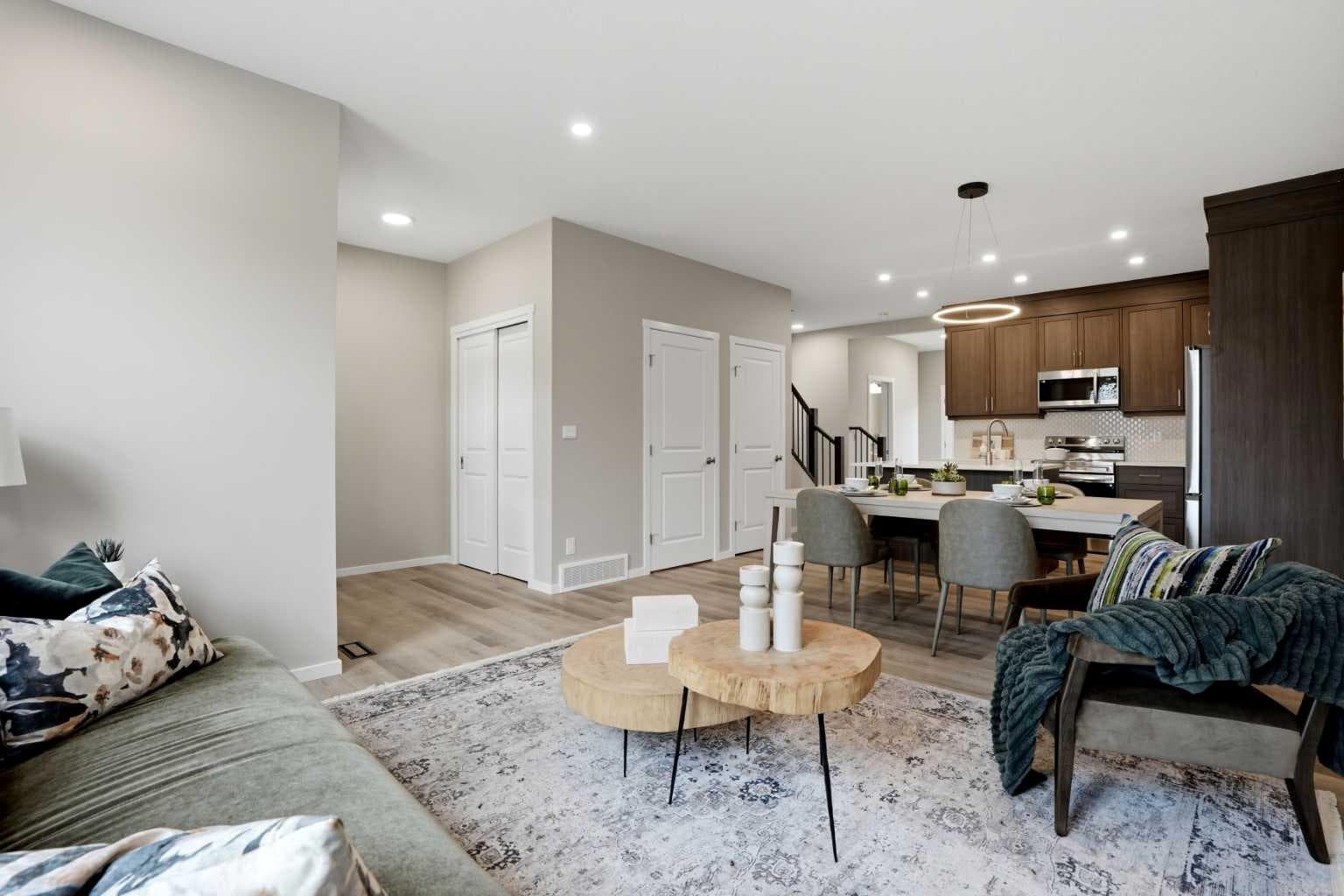 29 Yorkstone Gardens SW