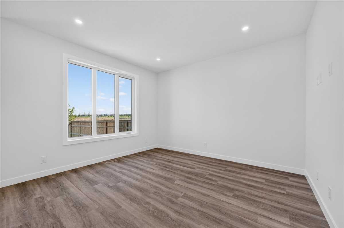 26 Harbour Way 