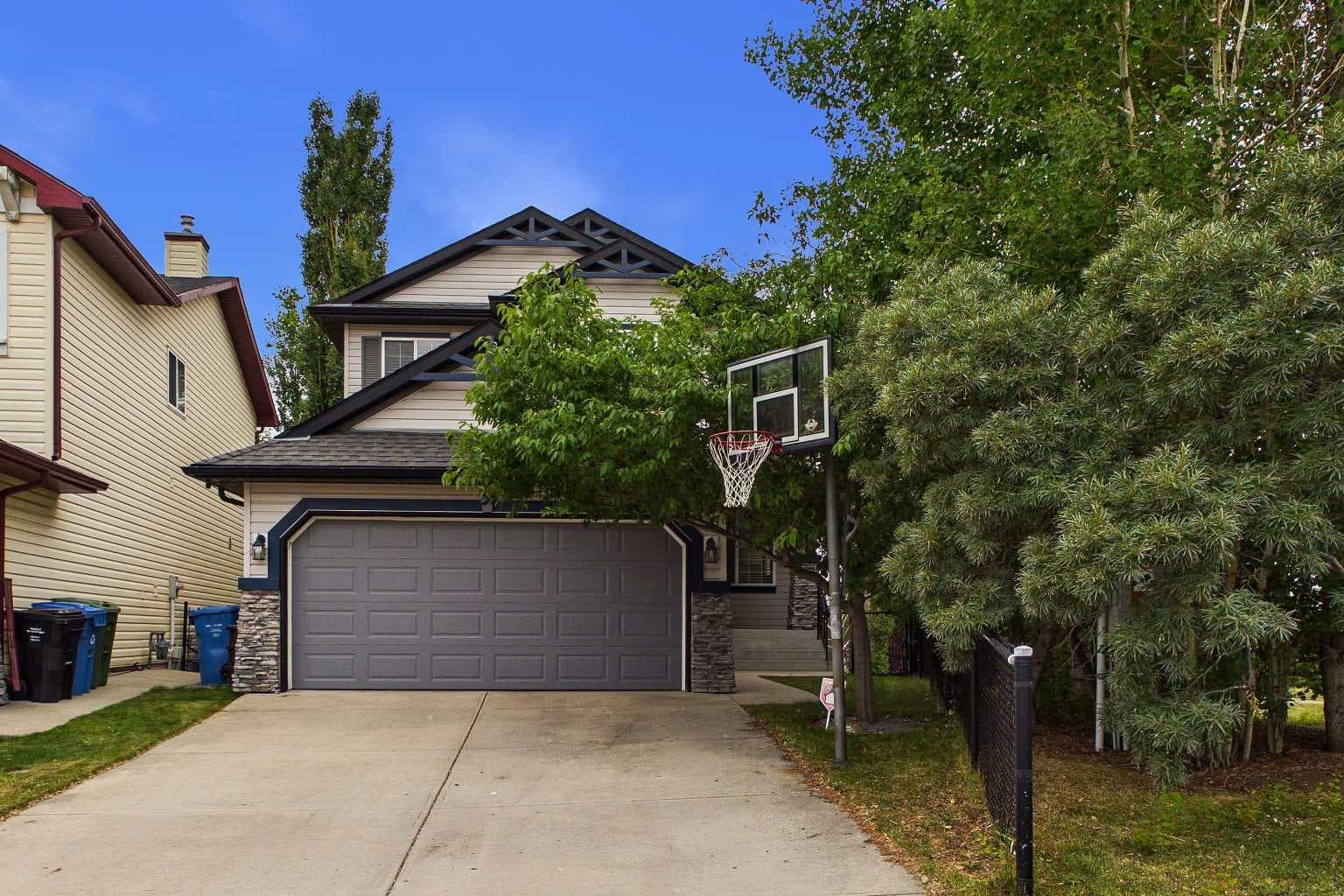 51 Panamount Heights NW