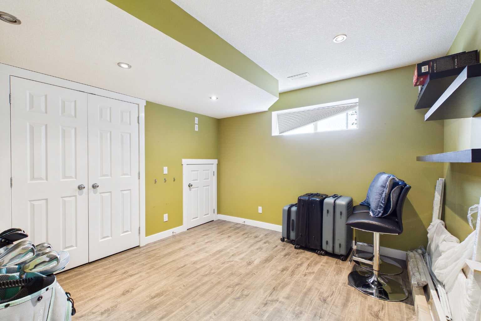 51 Panamount Heights NW