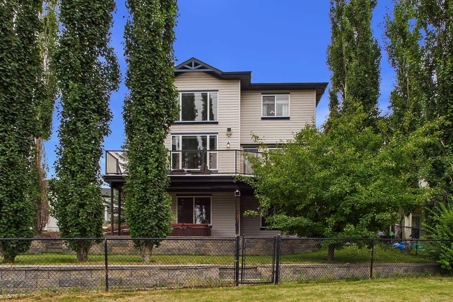51 Panamount Heights NW