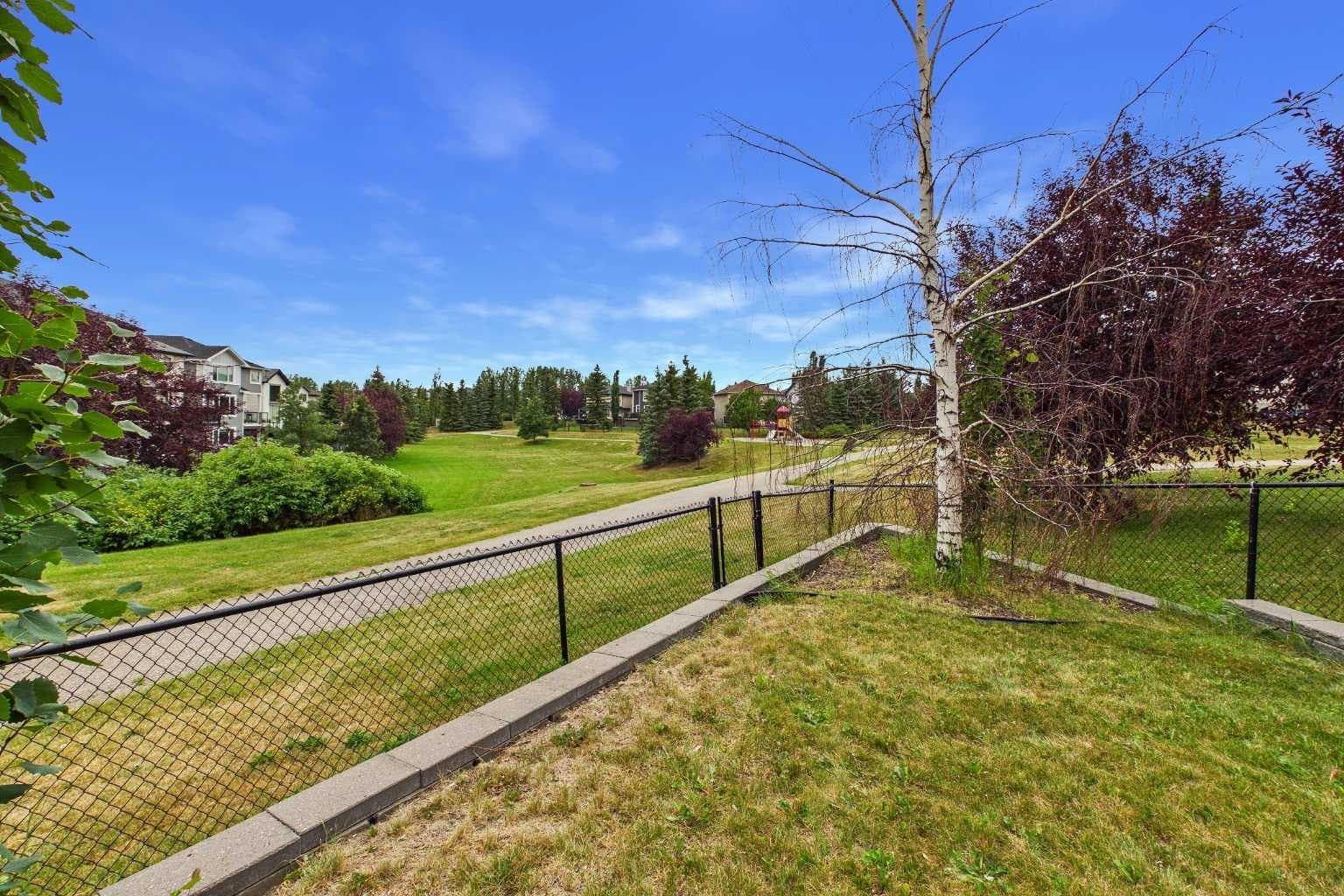 51 Panamount Heights NW