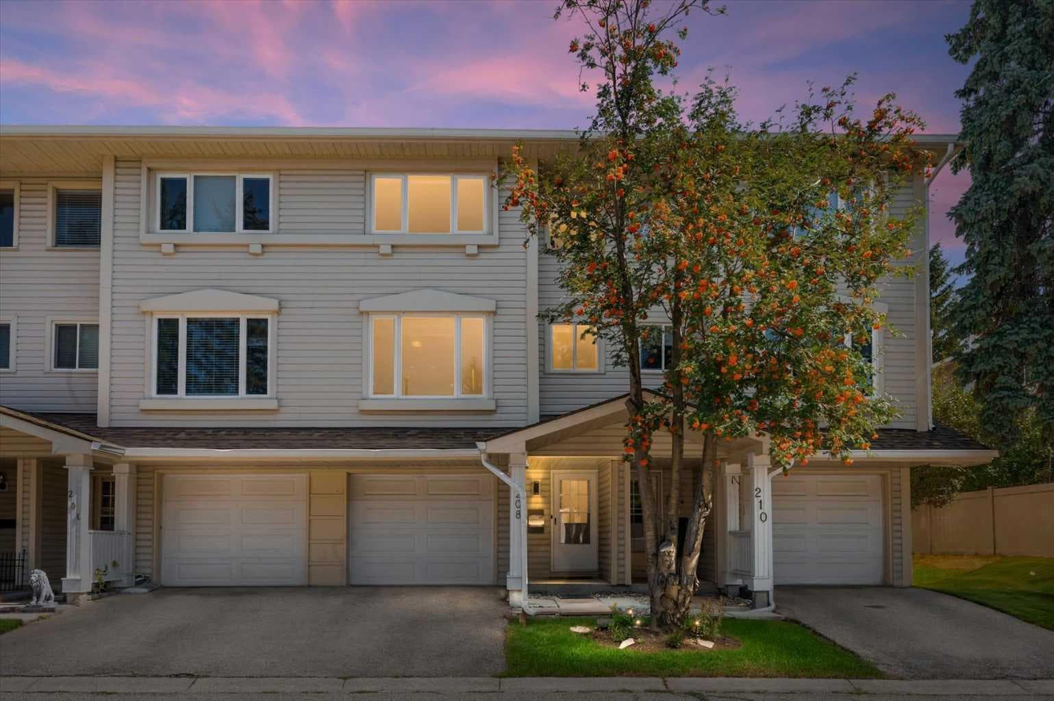 208 Queenston Heights SE